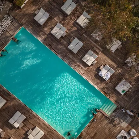 Resort Plana &