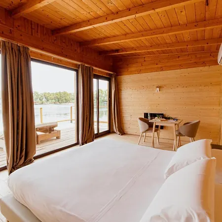 Plana & Θέρετρο